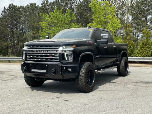Used 2023 Chevrolet Silverado 2500 LTZ image 13