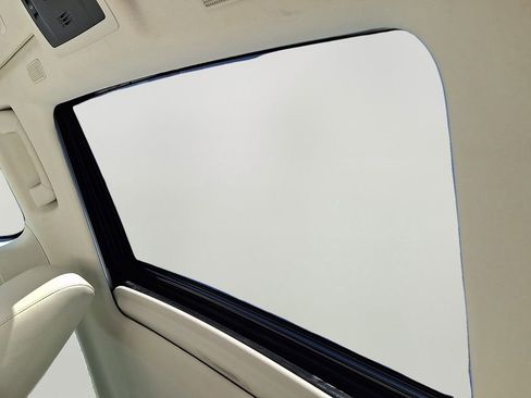 Used 2022 Lexus ES 350 w/ Premium Package image 15