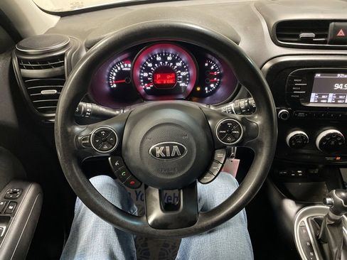Certified 2017 Kia Soul image 24
