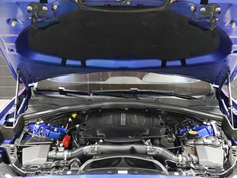 Used 2019 Jaguar F-PACE S image 15