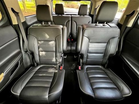 Used 2019 GMC Acadia Denali w/ Technology Package image 31