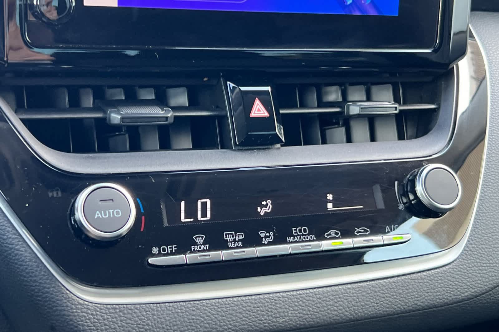 Certified 2025 Toyota Corolla LE w/ LE Premium Package FWD image 20