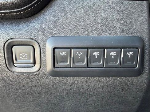 Used 2021 Chevrolet Silverado 3500 LTZ w/ LTZ Premium Package image 47