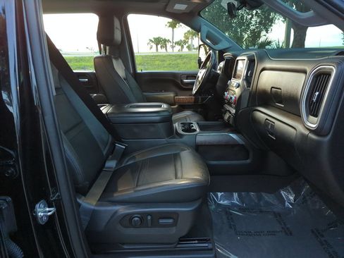 Used 2022 GMC Sierra 2500 Denali w/ Denali Ultimate Package AWD/4WD image 26