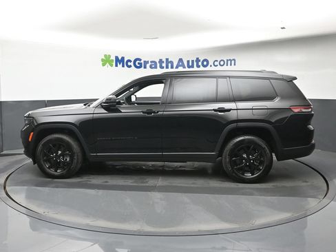 Used 2024 Jeep Grand Cherokee L Altitude AWD/4WD image 26