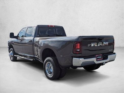 New 2026 RAM 3500 Tradesman AWD/4WD image 7