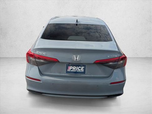 Used 2024 Honda Civic Touring image 6