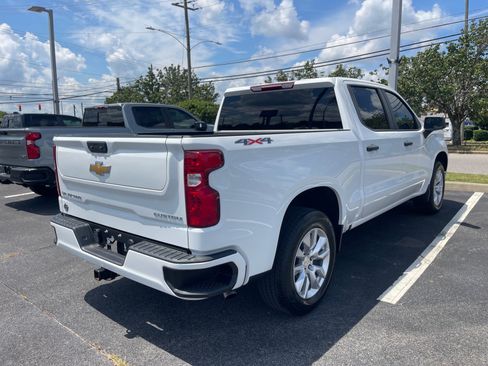 Used 2024 Chevrolet Silverado 1500 Custom AWD/4WD image 15