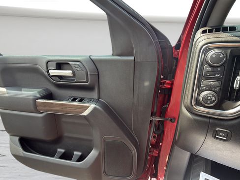Used 2019 Chevrolet Silverado 1500 LT w/ All-Star Edition AWD/4WD image 26