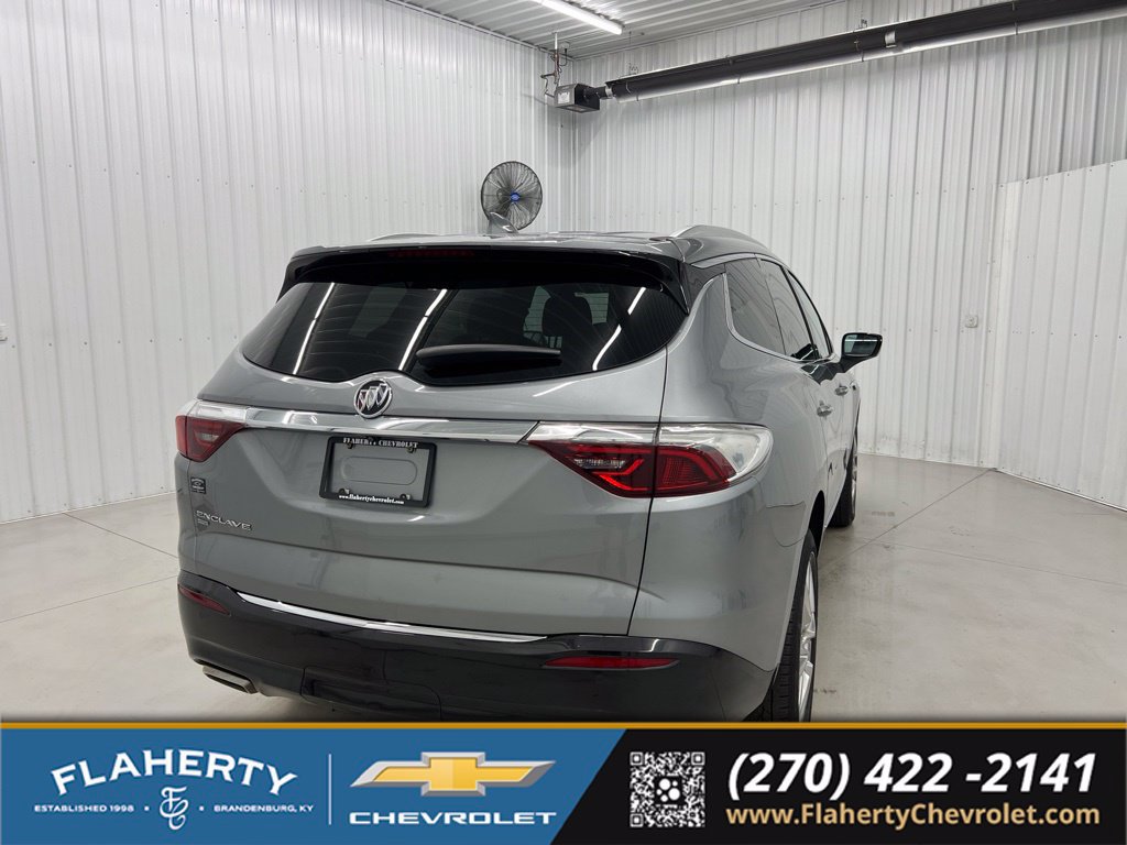 Used 2023 Buick Enclave Essence w/ Experience Buick Package AWD/4WD image 3