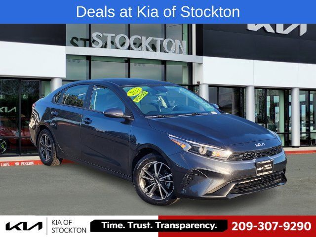 Certified 2024 Kia Forte LXS w/ LXS Technology Package FWD image 1