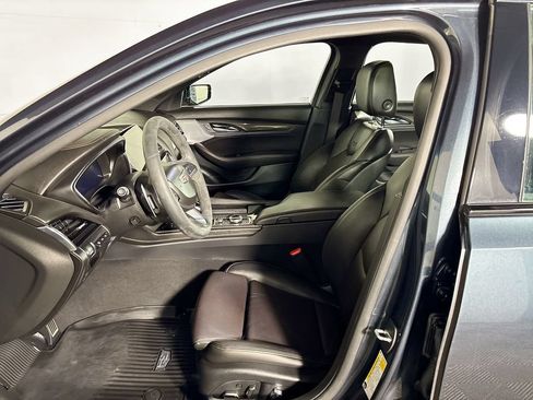 Used 2021 Cadillac CT5 V w/ Premium Package RWD image 11