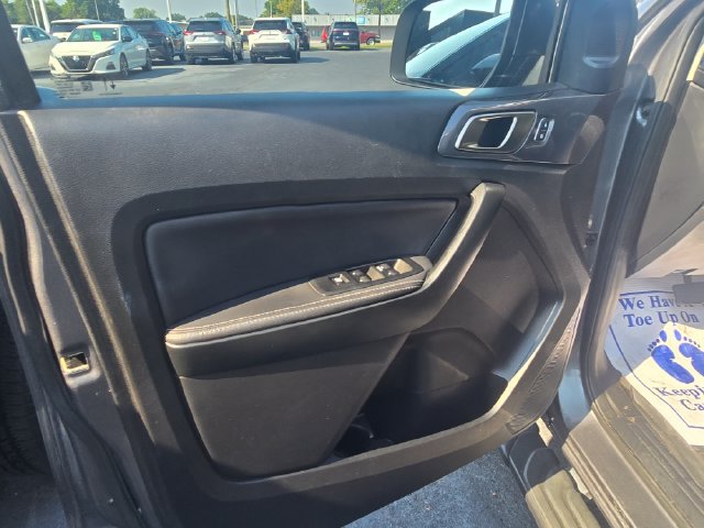 Used 2023 Ford Ranger Lariat w/ FX4 Off-Road Package AWD/4WD image 22