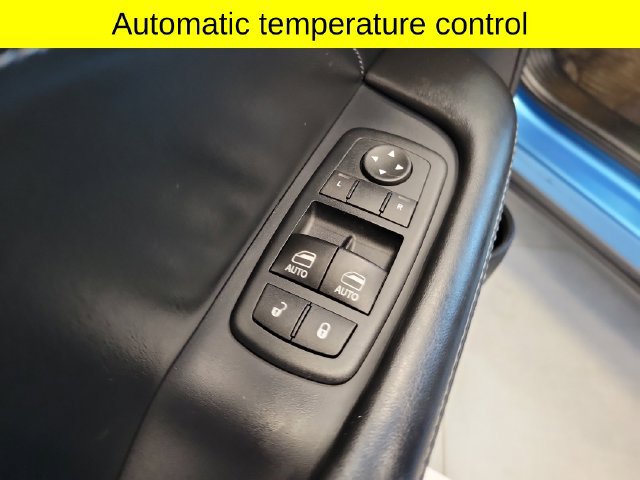 Used 2015 Dodge Challenger R/T Scat Pack w/ Leather Interior Group RWD image 21