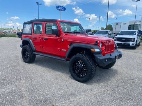 Used 2020 Jeep Wrangler Unlimited Sport AWD/4WD image 8