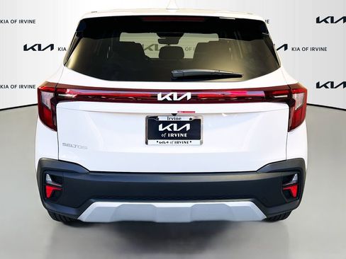 New 2026 Kia Seltos LX image 6