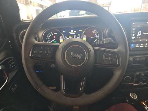 Used 2023 Jeep Wrangler Unlimited w/ Dual Top Group AWD/4WD image 18