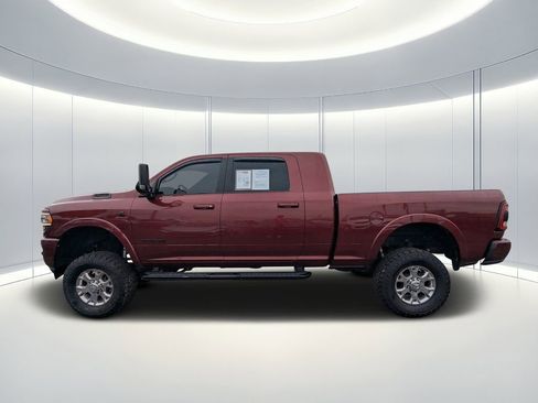 Used 2022 RAM 2500 Laramie w/ Night Edition image 7