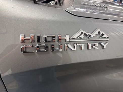 New 2026 Chevrolet Silverado 1500 High Country AWD/4WD image 44