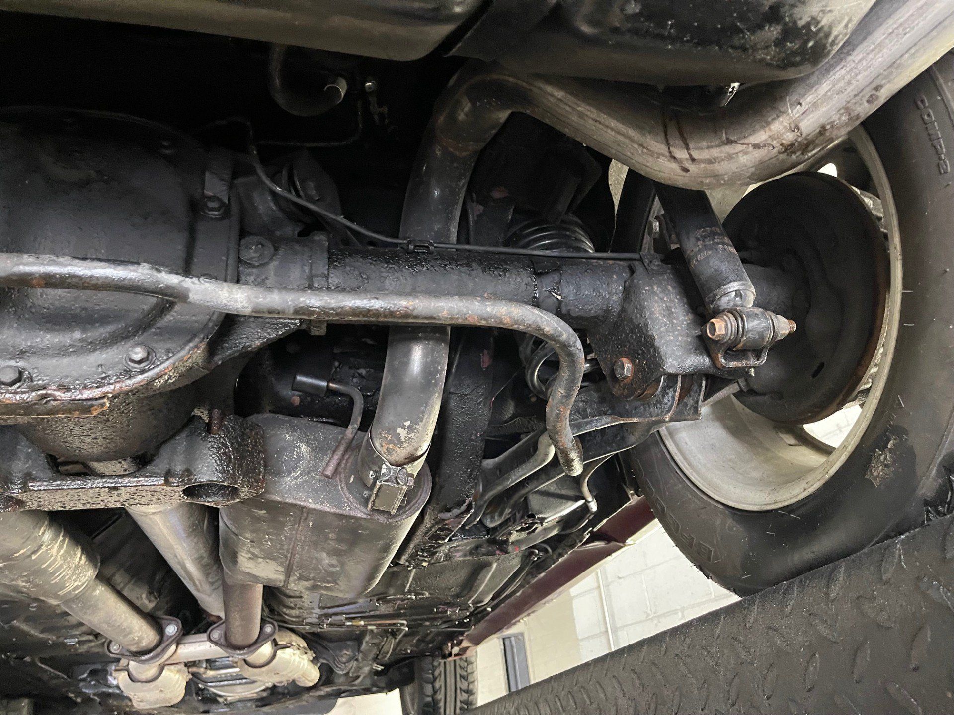 Used 1990 Ford Mustang GT RWD image 84