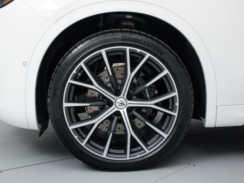 New 2026 Maserati Grecale Modena image 21