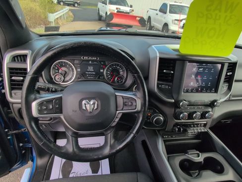 Used 2019 RAM 1500 Big Horn AWD/4WD image 25