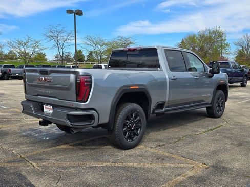 New 2026 GMC Sierra 2500 AT4 w/ AT4 Premium Plus Package AWD/4WD image 9