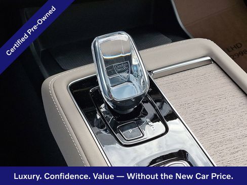 Certified 2026 Volvo XC90 B6 Plus w/ Protection Package Premier AWD/4WD image 12
