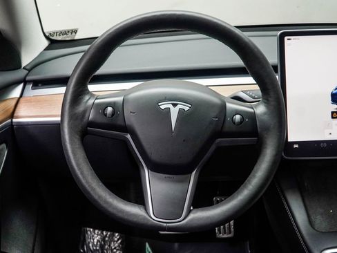 Used 2023 Tesla Model 3 Performance image 16