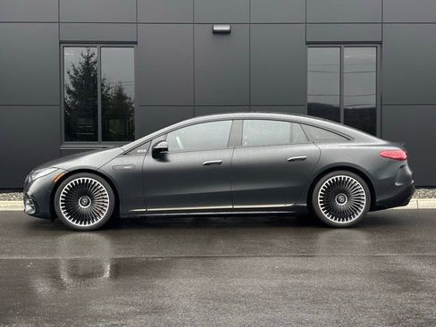 Used 2023 Mercedes-Benz EQS AMG 4MATIC image 4