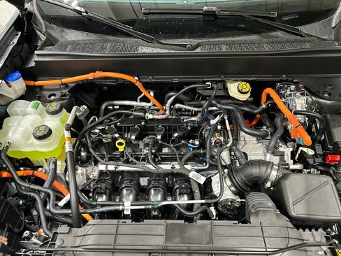 New 2026 Ford Maverick XL w/ Equipment Group 101A AWD/4WD image 27