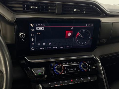 Used 2024 GMC Sierra 1500 Denali w/ Technology Package image 14