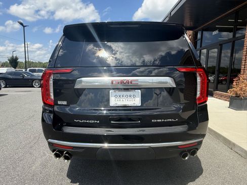 Used 2023 GMC Yukon XL Denali w/ Denali Reserve Package AWD/4WD image 39