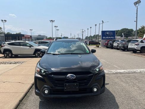 Used 2024 Subaru Outback Onyx Edition AWD/4WD image 8