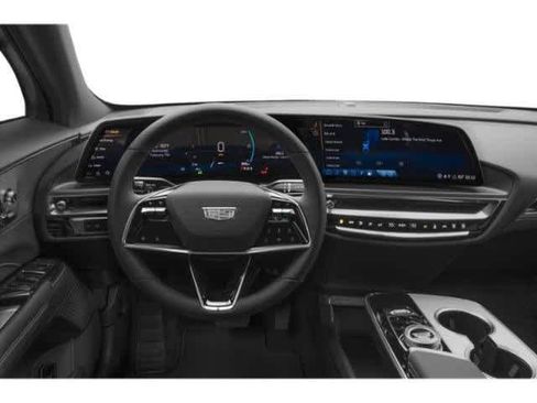 Certified 2024 Cadillac Lyriq Tech RWD image 7