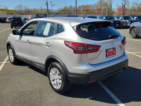 Used 2020 Nissan Rogue Sport S AWD/4WD image 6