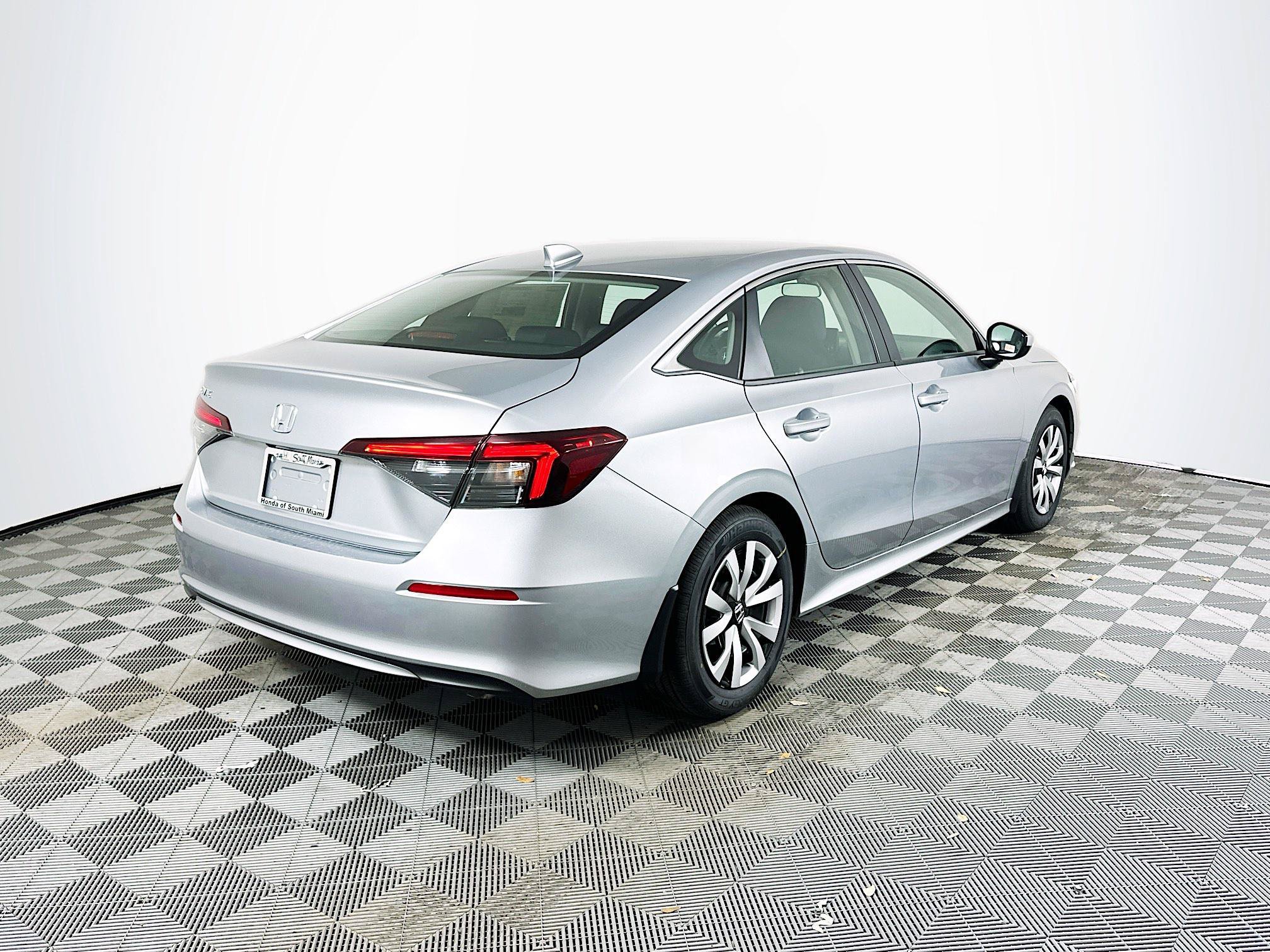 Certified 2025 Honda Civic LX image 6