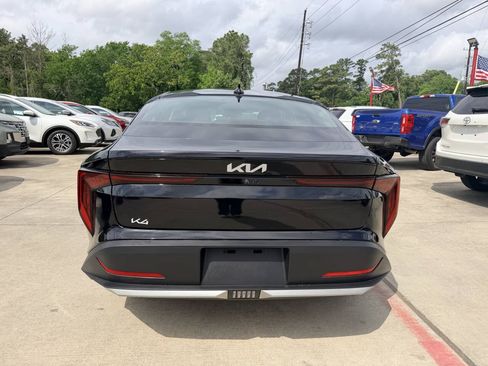 Used 2025 Kia K4 FWD image 6