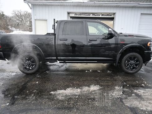 Used 2022 RAM 2500 Limited w/ Night Edition image 15