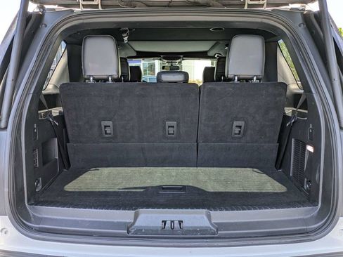 Used 2018 Ford Expedition Limited w/ Equipment Group 301A RWD image 13