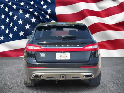 Used 2016 Lincoln MKX Reserve w/ Luxury Package FWD image 8