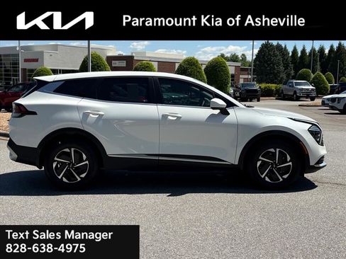 Certified 2025 Kia Sportage LX FWD image 7