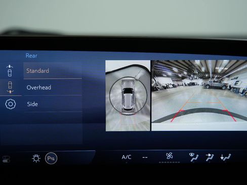 Used 2025 Buick Envision Sport Touring image 38