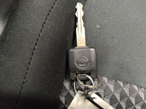 Used 2024 Nissan Versa S w/ Trunk Package FWD image 32