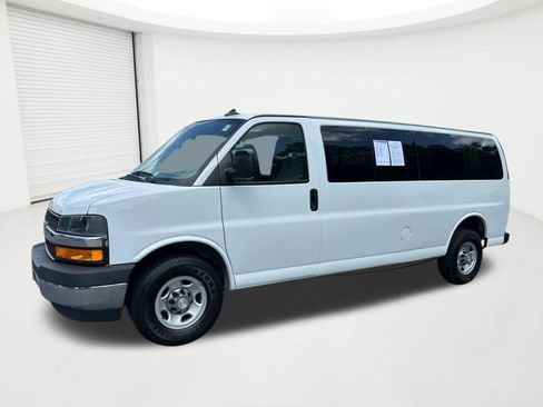Used 2020 Chevrolet Express 3500 LT w/ LT Preferred Equipment Group RWD image 1