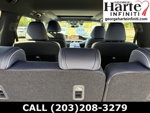 New 2026 INFINITI QX80 4WD image 12