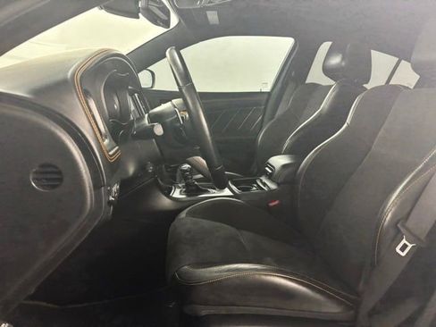 Used 2022 Dodge Charger Scat Pack RWD image 15