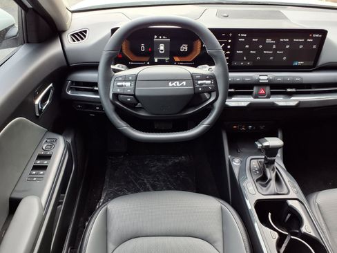 New 2026 Kia K4 EX image 6