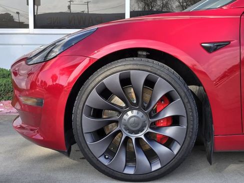 Used 2021 Tesla Model 3 Performance image 8