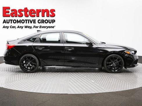 Used 2022 Honda Civic Sport image 4